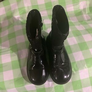 Carters boots